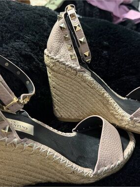 Valentino Garavani Blush Pink Leather Studded Espadrille Wedge Sandals